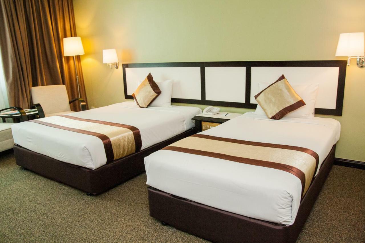 סובאנג ג'איה Summit Hotel Subang Usj מראה חיצוני תמונה